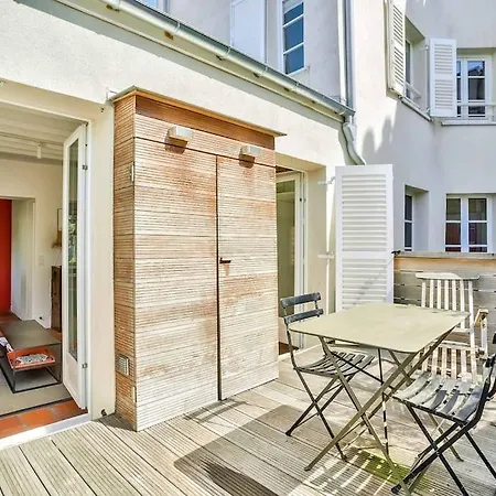 Montmartre, Patio! Sacré-coeur! Stylish Duplex! Appartamento